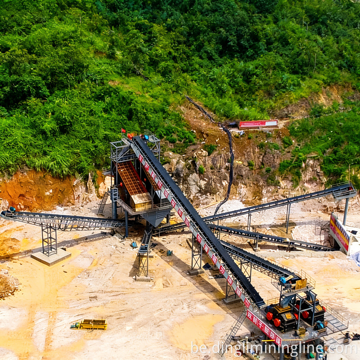 Прамысловы пясочны завод магутнасцю 300 TPH 300 TPH Manufactured Sand Plant